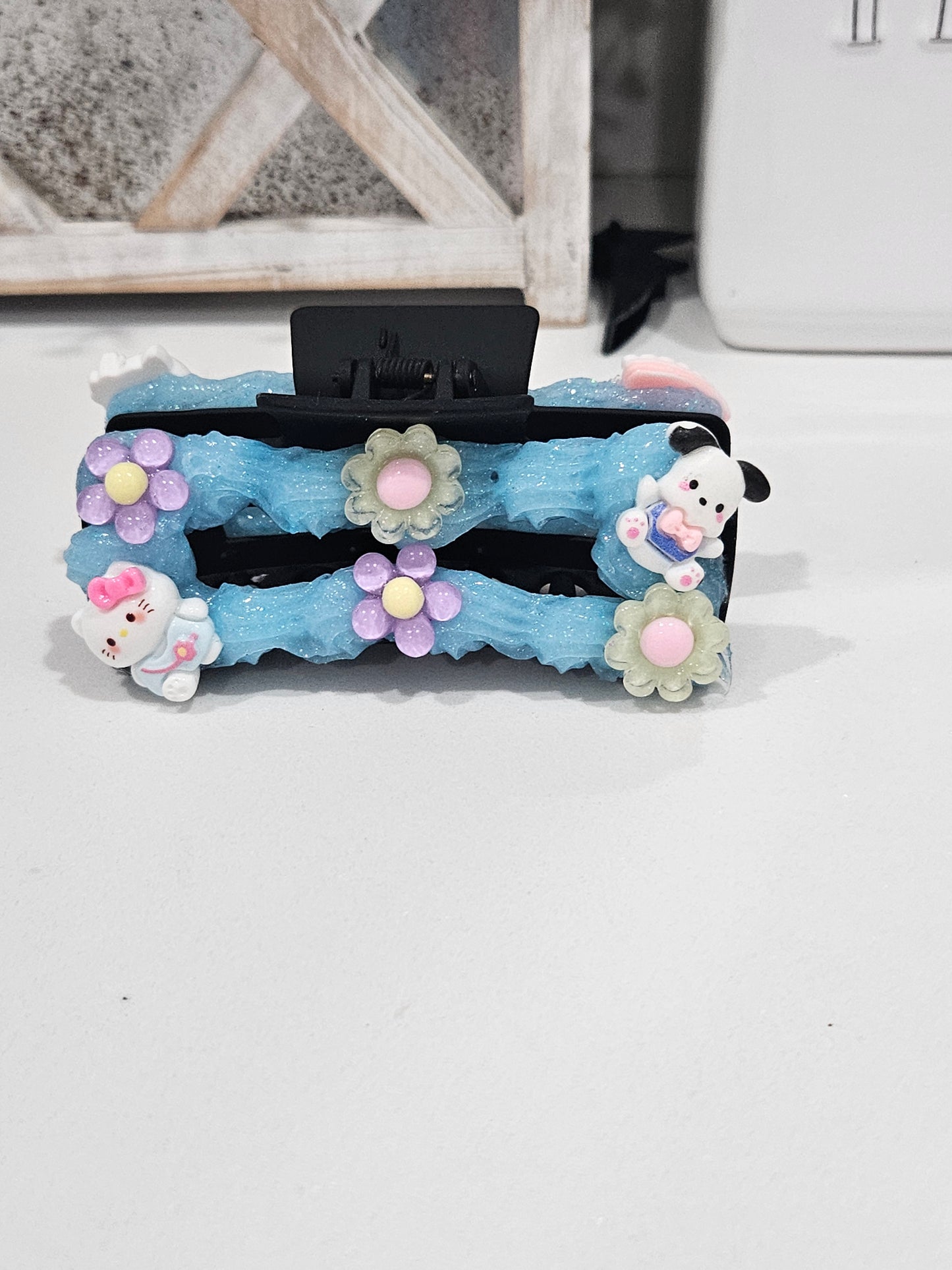 Blue Garden claw clip