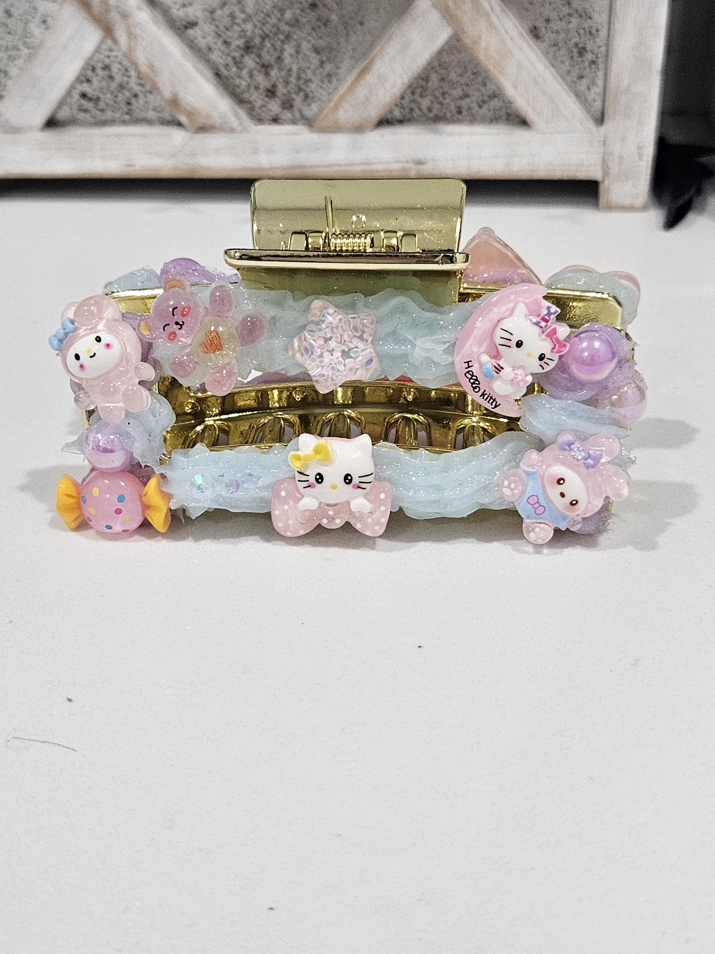 Hello Kitty Claw clip