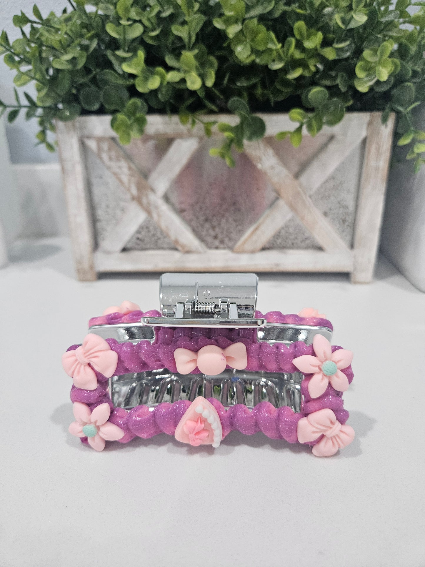 Magenta Dream clip
